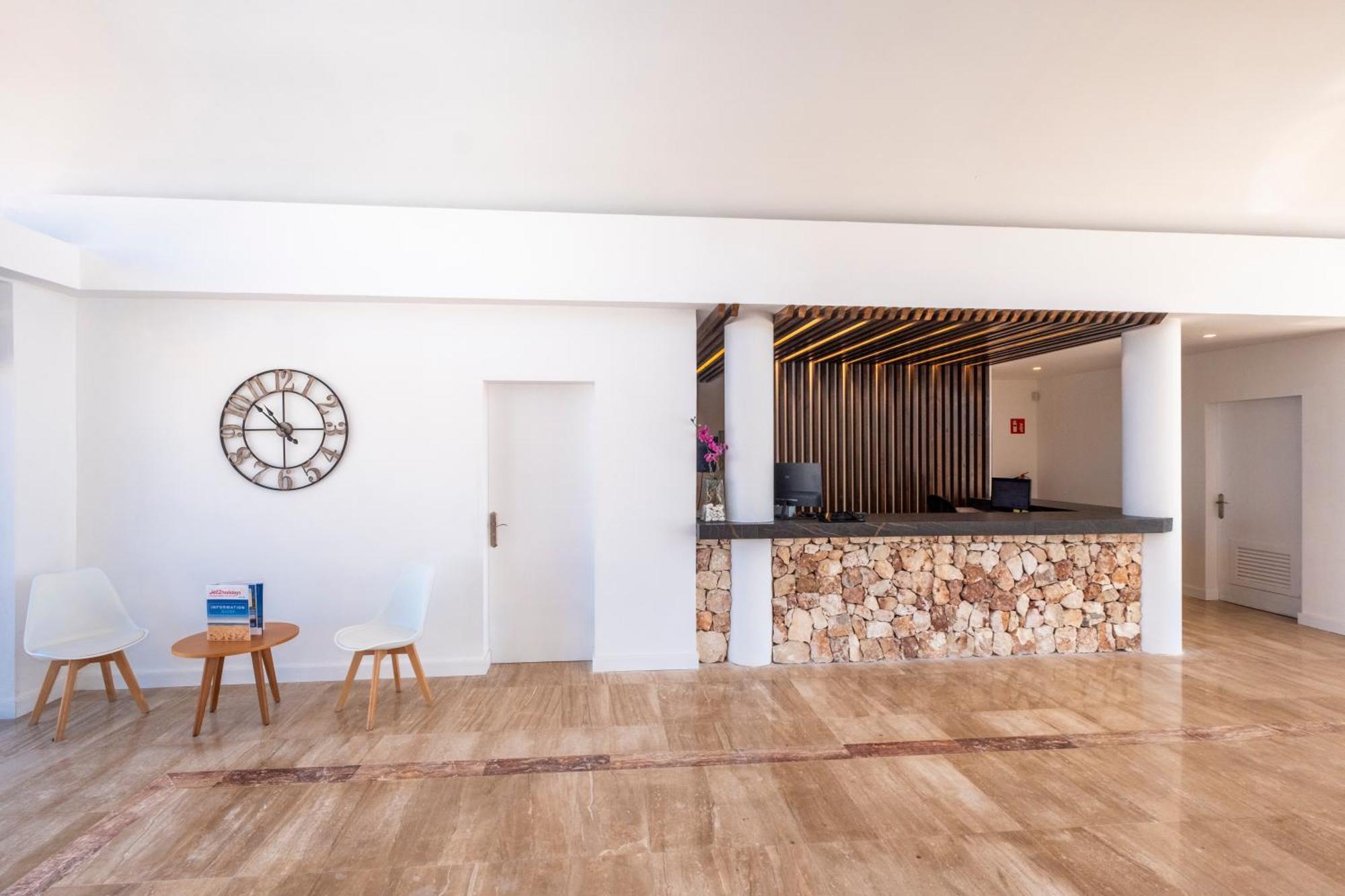 Comitas Isla Del Aire Aparthotel Punta Prima  Ngoại thất bức ảnh
